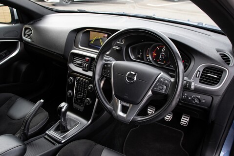 Volvo V40 D2 R-DESIGN NAV PLUS 5