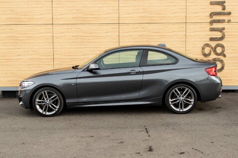 BMW 2 Series 218D M SPORT 16