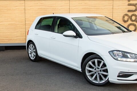 Volkswagen Golf GT TDI BLUEMOTION TECHNOLOGY 9