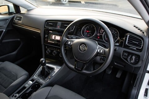 Volkswagen Golf GT TDI BLUEMOTION TECHNOLOGY 5