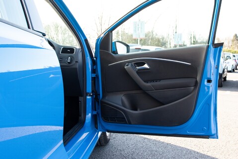 Volkswagen Polo SE TSI 17