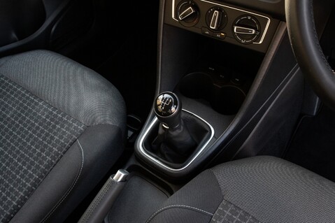 Volkswagen Polo SE TSI 32