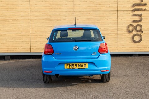 Volkswagen Polo SE TSI 8