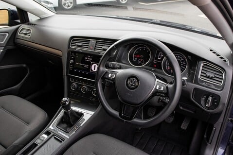 Volkswagen Golf MATCH EDITION TSI 5