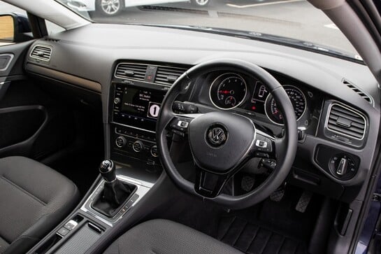 Volkswagen Golf MATCH EDITION TSI