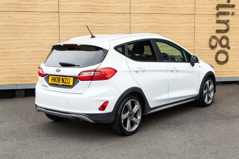 Ford Fiesta ACTIVE X 3