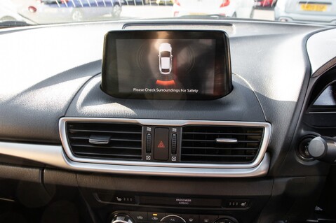 Mazda 3 SE-L NAV 22