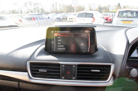 Mazda 3 SE-L NAV 25