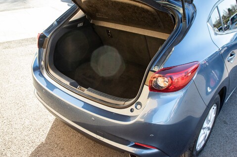 Mazda 3 SE-L NAV 34