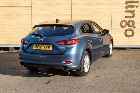 Mazda 3 SE-L NAV 3