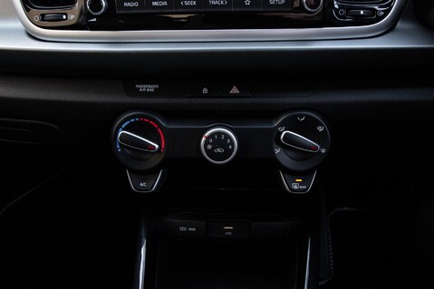 Kia Rio 2 29