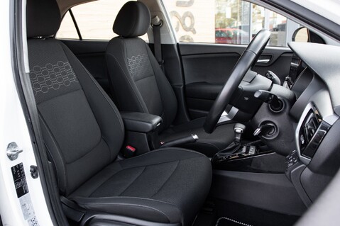 Kia Rio 2 27