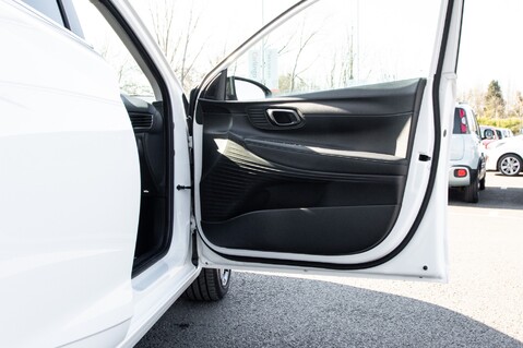 Hyundai i20 T-GDI PREMIUM 14