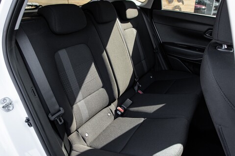 Hyundai i20 T-GDI PREMIUM 33