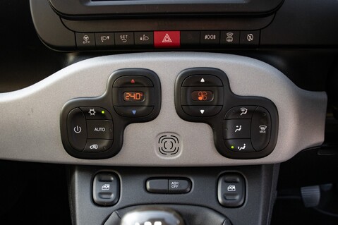 Fiat Panda GARMIN MHEV 33