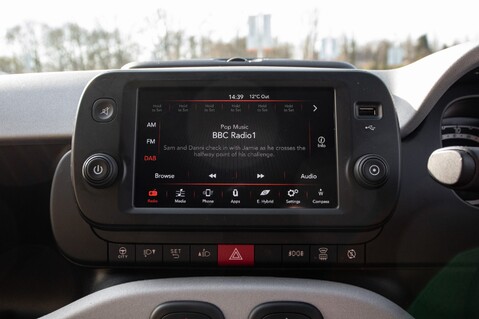 Fiat Panda GARMIN MHEV 23