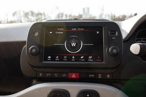 Fiat Panda GARMIN MHEV 29