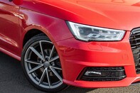 Audi A1 TFSI BLACK EDITION NAV 2