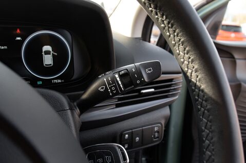 Hyundai BAYON T-GDI SE CONNECT MHEV 18