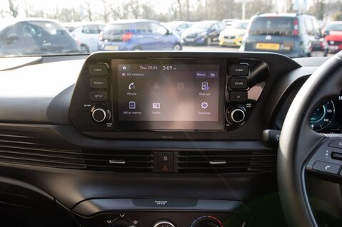 Hyundai BAYON T-GDI SE CONNECT MHEV 25