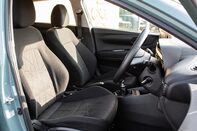 Hyundai BAYON T-GDI SE CONNECT MHEV 28