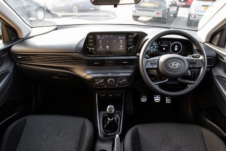 Hyundai BAYON T-GDI SE CONNECT MHEV