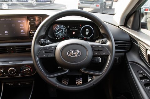 Hyundai BAYON T-GDI SE CONNECT MHEV 21