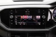 Volkswagen T-Cross R-LINE TSI EVO DSG 24