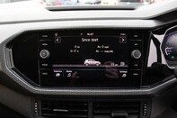 Volkswagen T-Cross R-LINE TSI EVO DSG 28