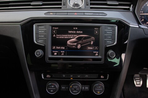 Volkswagen Passat R LINE TDI BLUEMOTION TECHNOLOGY 28