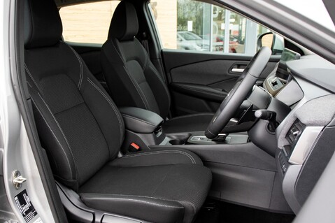 Nissan Qashqai DIG-T ACENTA PREMIUM XTRONIC 28