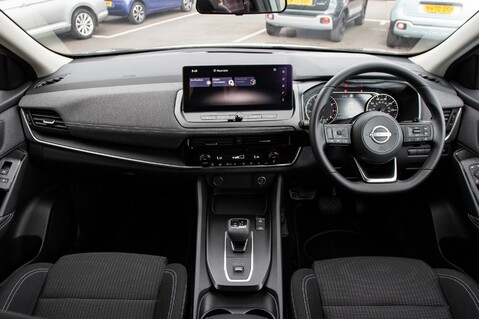 Nissan Qashqai DIG-T ACENTA PREMIUM XTRONIC 4
