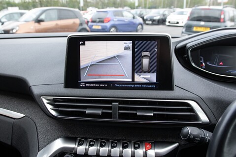 Peugeot 3008 PURETECH S/S ALLURE 28