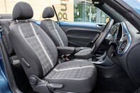 Volkswagen Beetle DESIGN TSI BLUEMOTION TECHNOLOGY 25