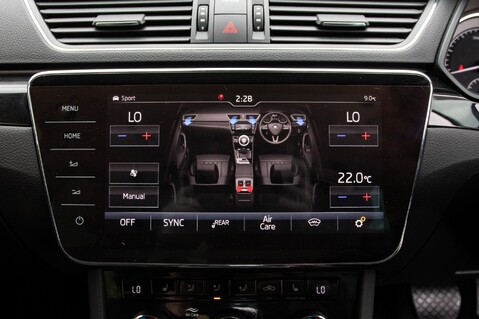Skoda Superb LAURIN AND KLEMENT TSI DSG 28