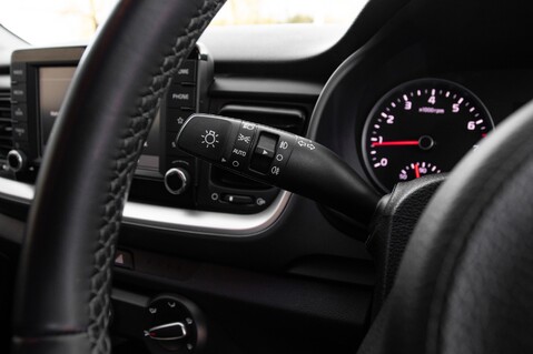Kia Stonic 2 ISG 17
