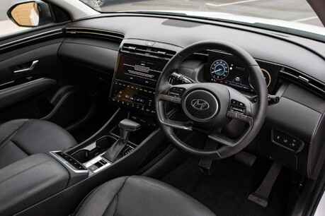 Hyundai TUCSON T-GDI ULTIMATE DCT MHEV