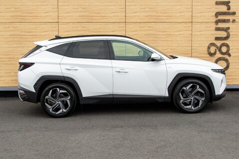 Hyundai TUCSON T-GDI ULTIMATE DCT MHEV 12