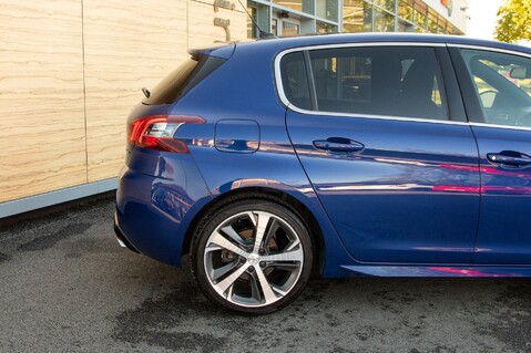 Peugeot 308 BLUEHDI S/S GT LINE 8