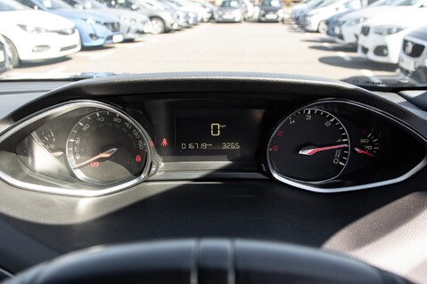 Peugeot 308 BLUEHDI S/S GT LINE 15