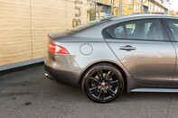 Jaguar XE R-SPORT INGENIUM AWD 8