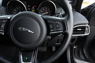 Jaguar XE R-SPORT INGENIUM AWD 20