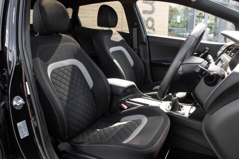 Kia Ceed GT-LINE S ISG 32