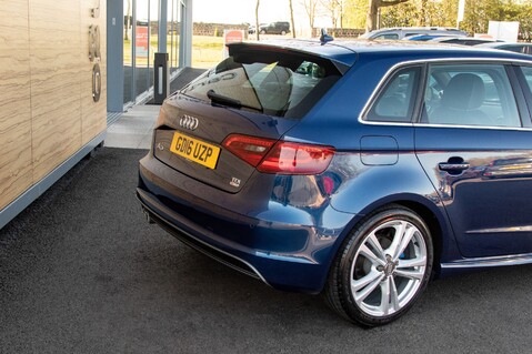 Audi A3 TDI S LINE NAV 9