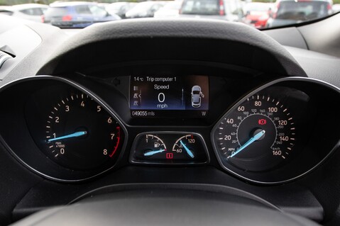Ford Kuga ST-LINE 15
