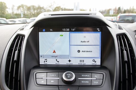 Ford Kuga ST-LINE 22