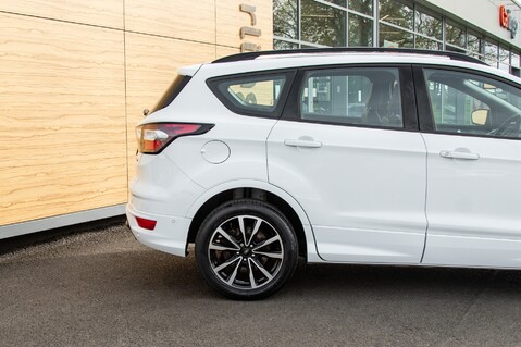 Ford Kuga ST-LINE 8
