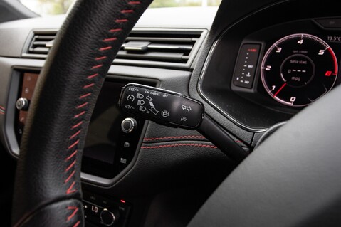 SEAT Arona TDI FR SPORT 17