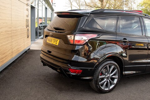 Ford Kuga ST-LINE EDITION 9