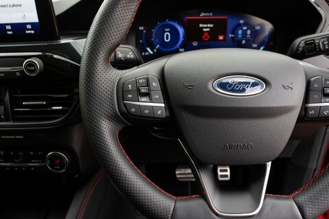 Ford Kuga ST-LINE X FIRST EDITION 19